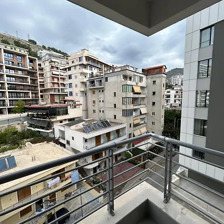 Polonia Sea View Appartamento Sarandë